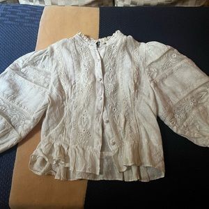 Zara peasant style blouse. Stevie Nicks, Ren Faire vibes. Great condition.